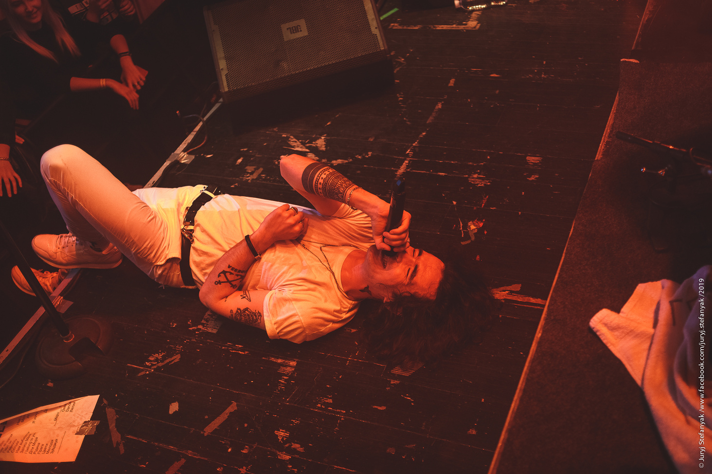 Женское белье, слэм и метафан: как состоялся киевский концерт Epolets