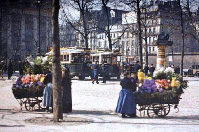Старий Париж: рідкісні кольорові фото братів Люм'єр