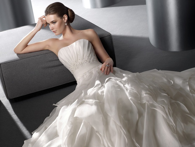 свадебные платья 2012