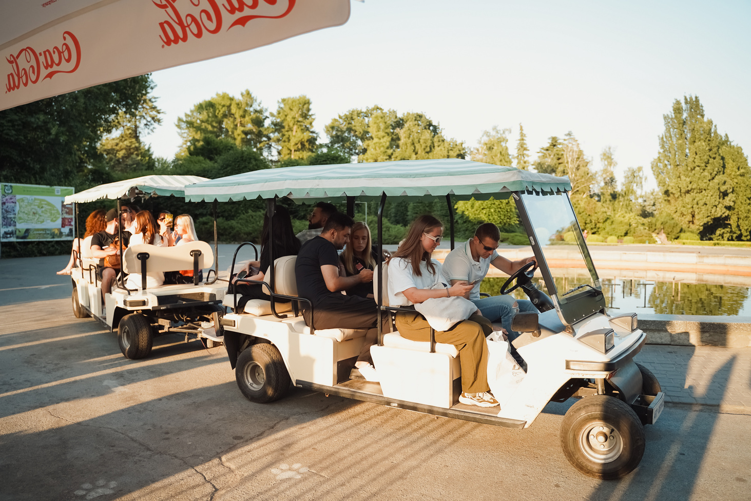 Киевская Точка G: On I Ona впервые создали иммерсивное шоу в ботсаду