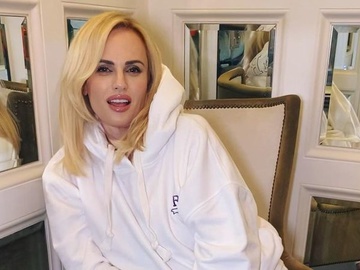 Ребел Вілсон вперше показала обличчя тримісячної дочки