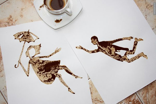 Картины из разлившегося кофе. Прикол