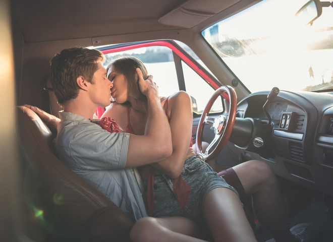 ТЕСТ:   Что ты чувствуешь на самом деле: любовь или влюбленность?