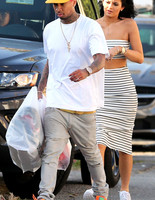 Street style: 10 лучших образов Кайли Дженнер