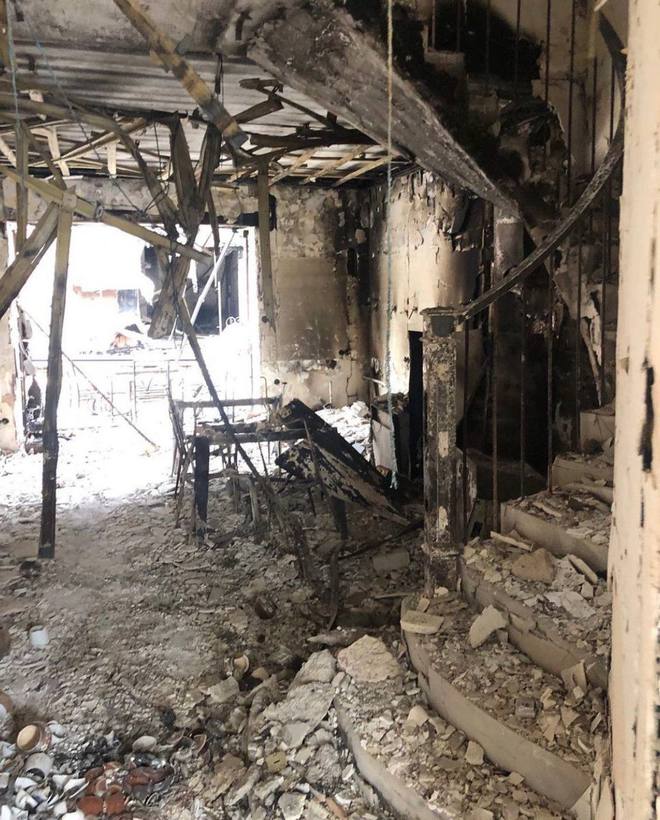 Будинок Євгена Синельникова після обстрілу