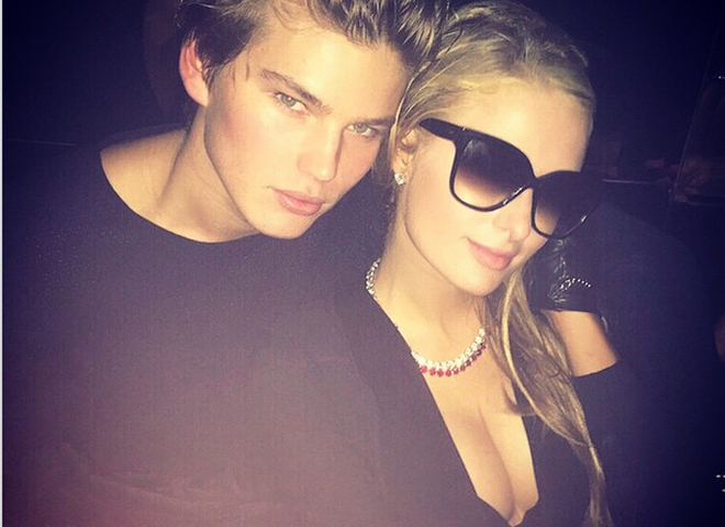 Пэрис Хилтон