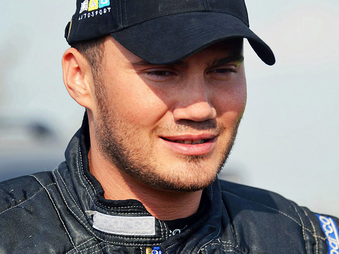 Виктор Янукович попал в аварию