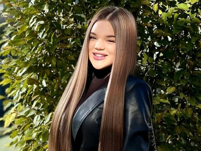 Блогерка Верба показала фігуру в білизні через місяць після пологів