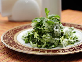  Зеленый восточный салат