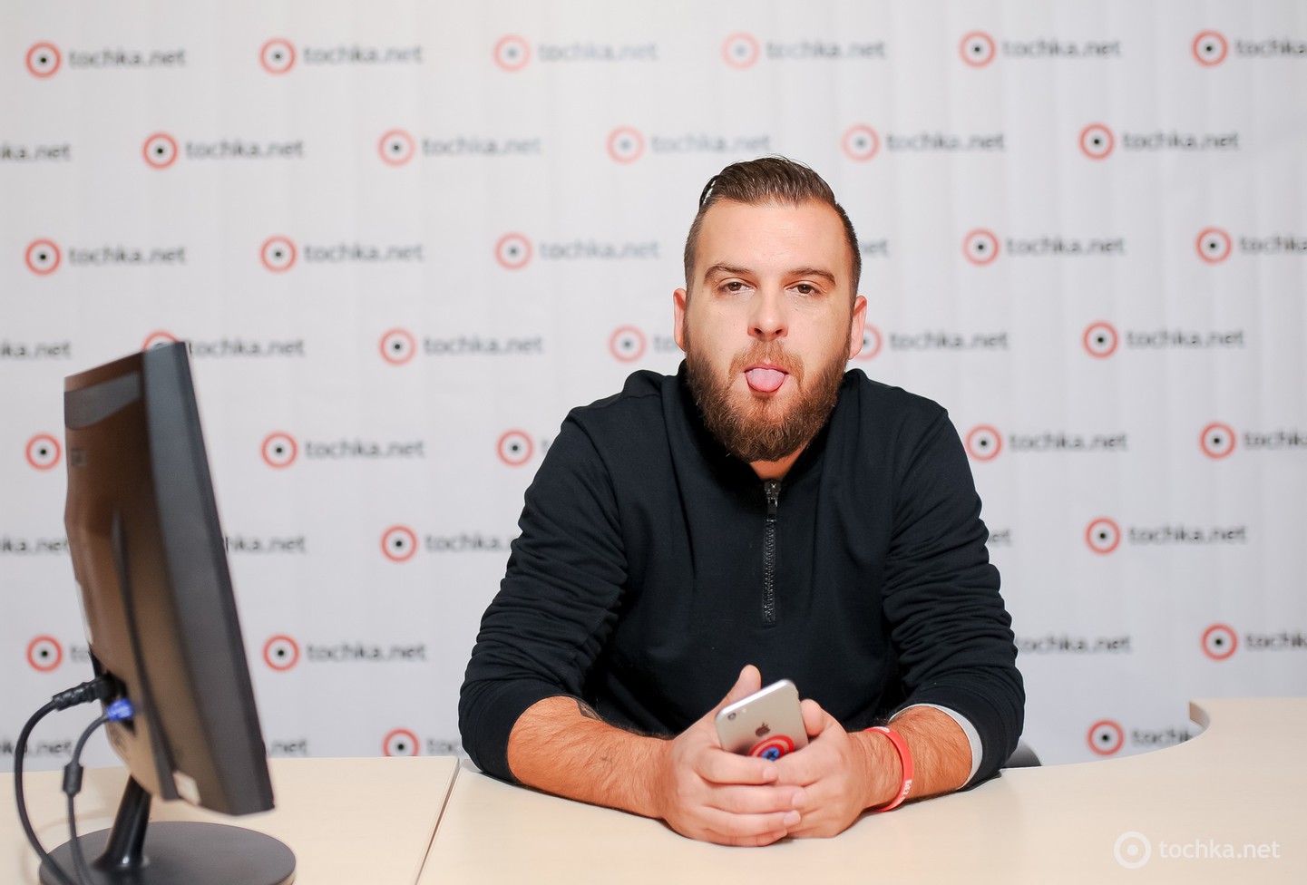 БЕЗ ОБМЕЖЕНЬ