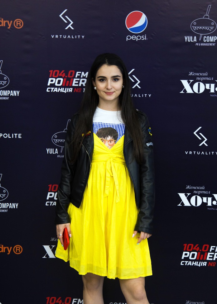 В Киеве прошла селебритиз-презентация игры RevolVR "Дикий запад"