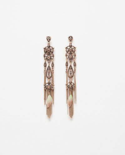 Прикраси до сукні-сорочки