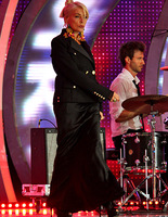 Нова хвиля 2013, день 3: вбрання зірок