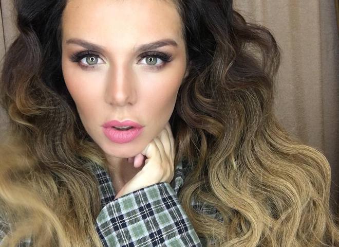 Анна Седокова (Instargam)