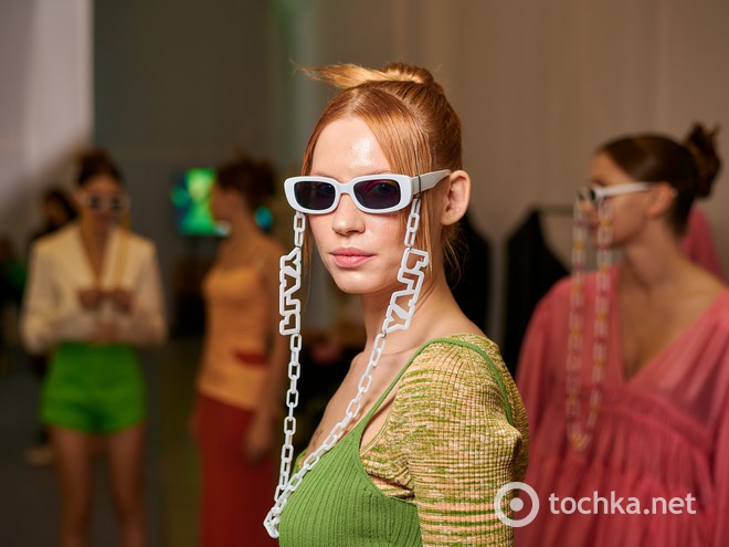 Backstage третього дня Ukrainian Fashion Week noseason sept 2021