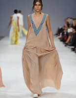 POUSTOVIT весна-літо 2017