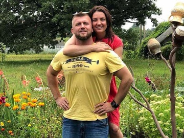 «Не пам'ятаю себе до твого народження»: Цибульська показала брата-іменинника