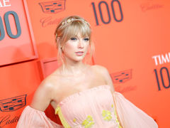 Тейлор Свіфт