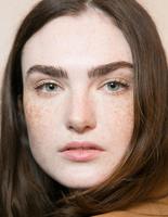Бьюти-образ моделей с показа Gucci Осень 2015