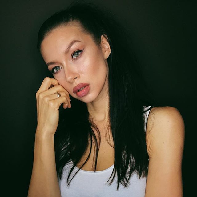 Таңертеңгі секс фильм Жыныс мүшесін алып тастағаннан кейін транссексуалдардың фотосуреттері