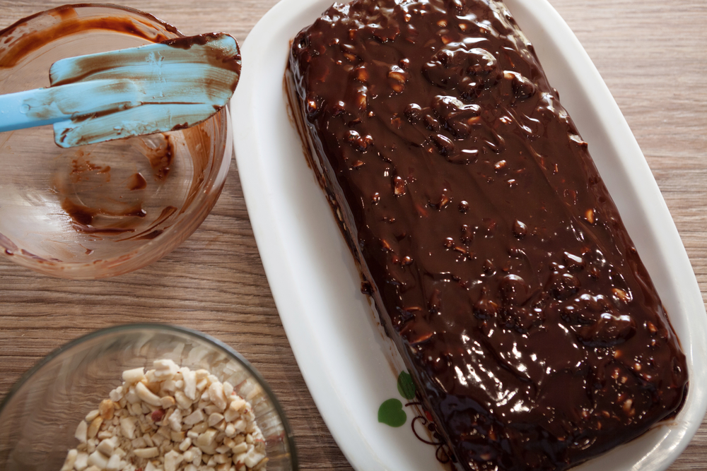 Торт Сникерс в домашних условиях — лучшие рецепты с фото