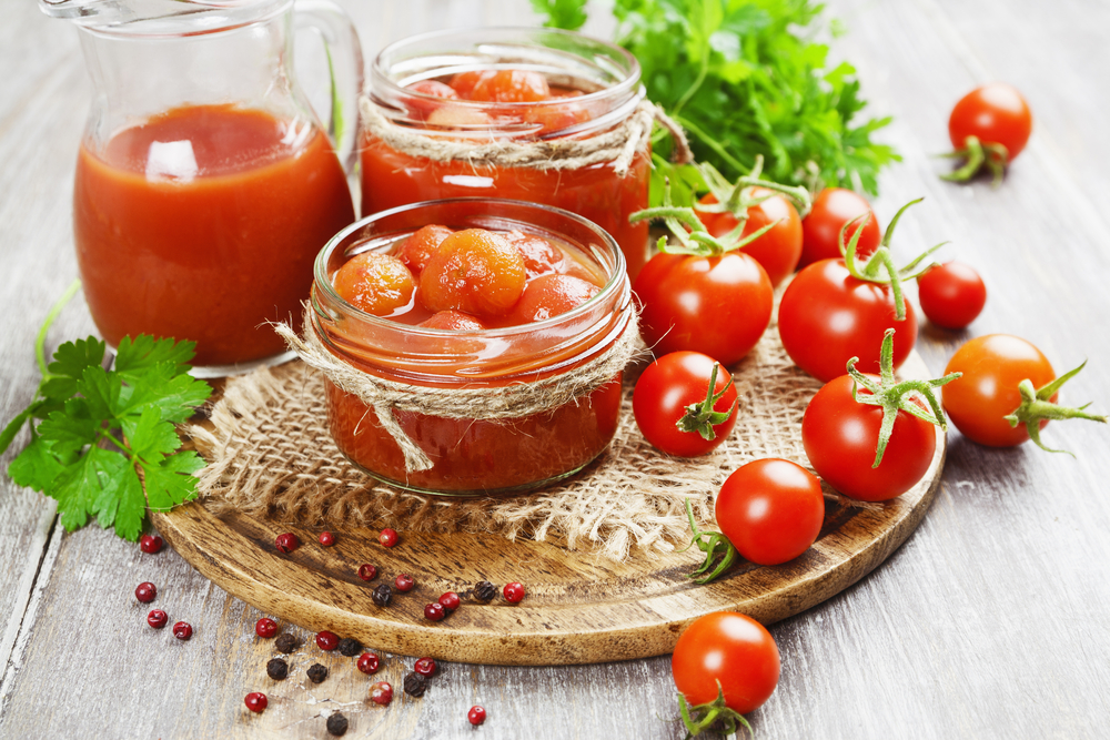 Рецепт: Маринованные помидоры в собственном соку 