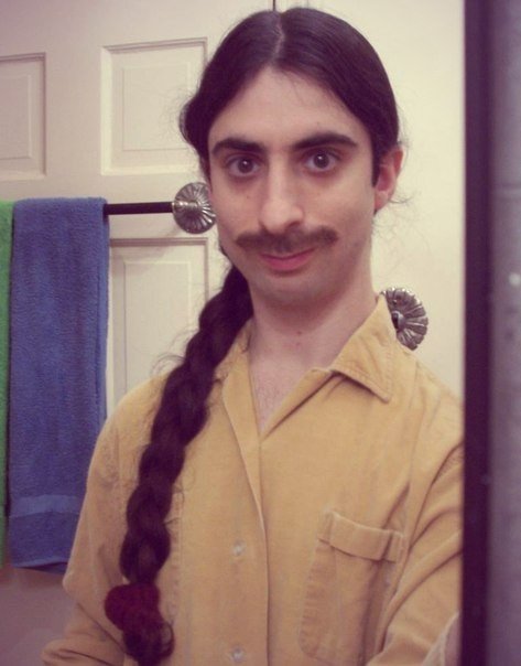 Родила царица в ночь...