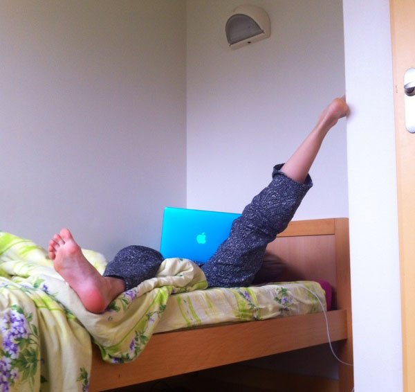 Изящность. Моя леди смотрит сериал.