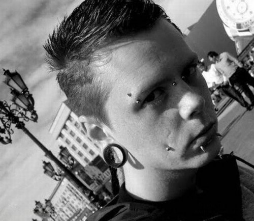 Жертва пирсинга