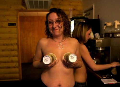 Топлесс кафе в США