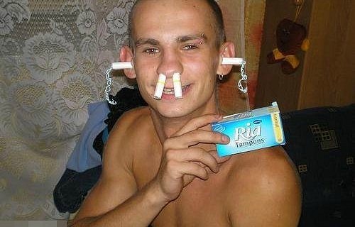 Девушки, налетайте на красавцев!