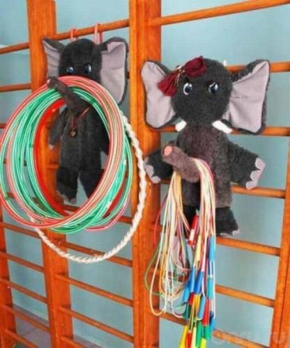 хобот не туда пришили)