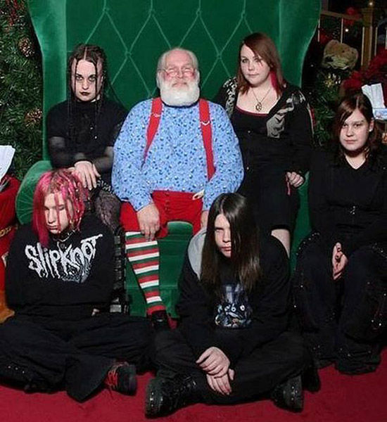 Подборка странных и нелепых семейных фотографий