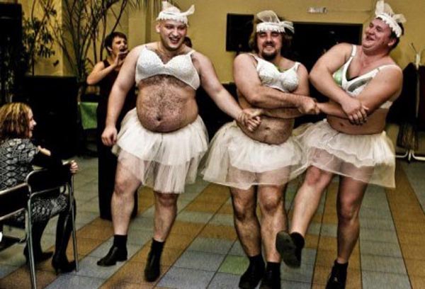 Мужики отжигают. Прикол